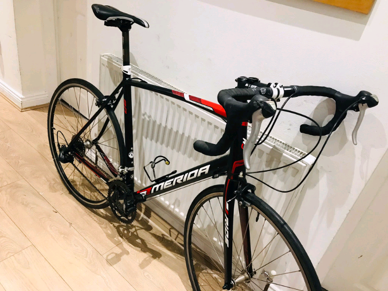 Merida ride 90 road bike in very good 